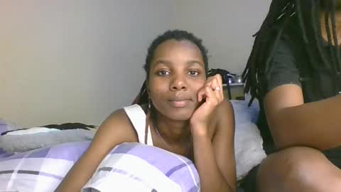 sleciah online show from November 23, 2:39 pm