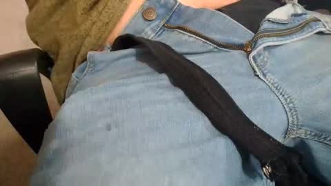 Snapshot of sleek0120 chatting on February 26, 2:27 pm sleek0120 online show from February 26, 2:27 pm