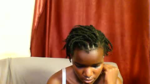Snapshot of sleek_ass chatting on March 3, 4:56 pm sleek_ass online show from March 3, 4:56 pm
