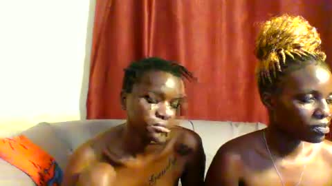 Snapshot of sleek_ass chatting on March 10, 4:14 pm sleek_ass online show from March 10, 4:14 pm