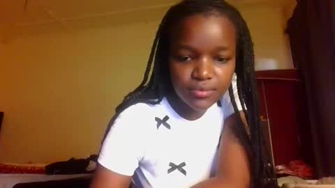 Snapshot of sleek_ass chatting on September 9, 9:20 am sleek_ass online show from September 9, 9:20 am