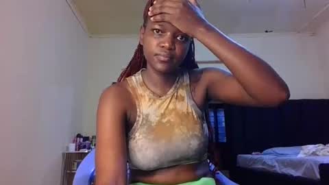Snapshot of sleek_ass chatting on September 22, 10:06 am sleek_ass online show from September 22, 10:06 am