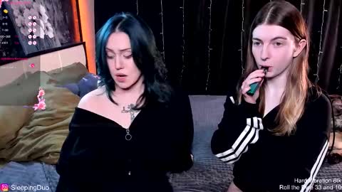 Hi We are Iva and Angela Nice to meet u 3 online show from November 18, 4:00 pm