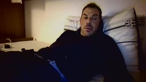 slevin online show from February 25, 8:51 pm