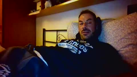 slevin online show from December 17, 6:03 pm