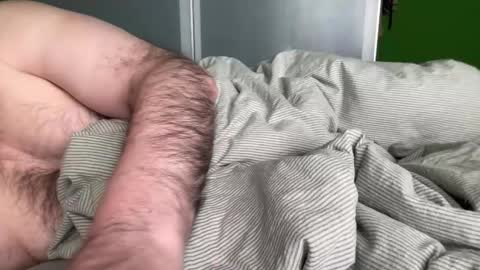 Snapshot of slice5 chatting on February 8, 10:07 am slice5 online show from February 8, 10:07 am