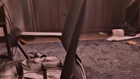 Snapshot of slickick91 chatting on October 5, 7:23 pm slickick91 online show from October 5, 7:23 pm