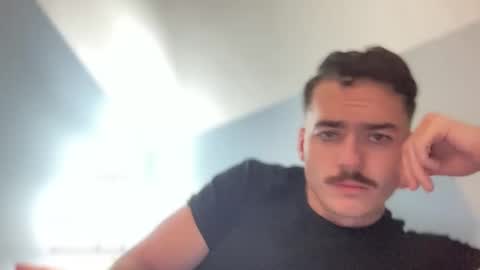 Snapshot of slickmass chatting on February 18, 2:16 am SlickMass online show from February 18, 2:16 am