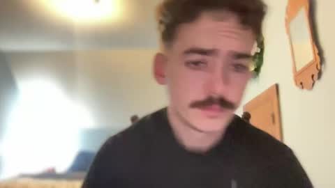 Snapshot of slickmass chatting on March 4, 1:34 am SlickMass online show from March 4, 1:34 am