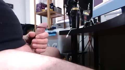 Snapshot of sliderguy699 chatting on March 8, 12:41 pm sliderguy699 online show from March 8, 12:41 pm