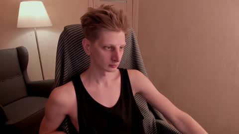 Andy online show from December 14, 1:38 pm