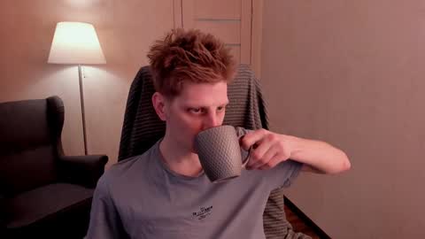 Andy online show from February 6, 7:45 am