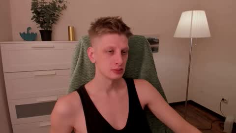 Andy online show from November 15, 8:27 pm