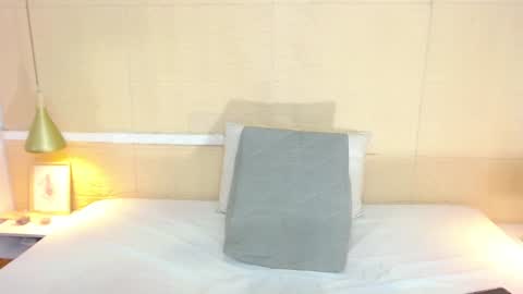 slim_chocobar18 online show from December 20, 1:54 pm