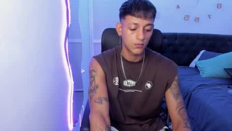 slim_master12 online show from December 5, 4:42 am