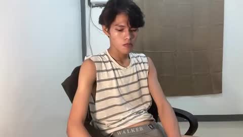 Snapshot of slim_sensation chatting on October 14, 3:24 pm slim_sensation online show from October 14, 3:24 pm