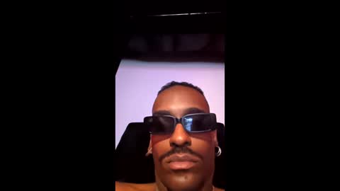 slimjimtexas online show from April 1, 4:57 am