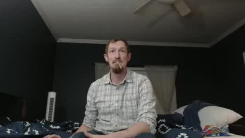 Snapshot of slimjp chatting on February 16, 1:02 am slimjp online show from February 16, 1:02 am