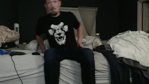 Snapshot of slimjp chatting on April 22, 2:47 am slimjp online show from April 22, 2:47 am