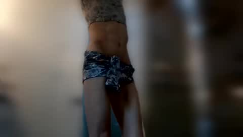 slimnsexy4u online show from May 24, 8:36 pm