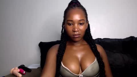 slimy_baiby online show from March 6, 8:27 pm