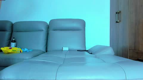 Shellsy  Jack AND THE GREAT Luis MODERATING  online show from January 18, 4:26 am