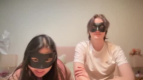 Snapshot of slowburndlc chatting on February 25, 12:53 am slowburndlc online show from February 25, 12:53 am