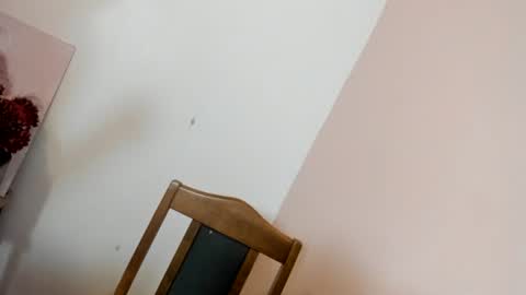 Snapshot of slut_stella69 chatting on June 27, 8:52 am STELLA online show from June 27, 8:52 am