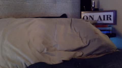 slutkisscam online show from June 18, 1:59 pm