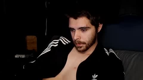 Snapshot of slutsandblunts chatting on February 22, 8:51 pm slutsandblunts online show from February 22, 8:51 pm