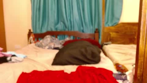 Snapshot of slutty_charmmz chatting on May 2, 3:28 pm Bree online show from May 2, 3:28 pm