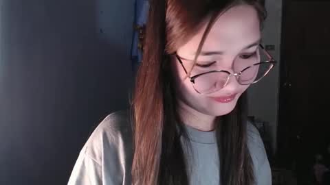slutty_hannaxx online show from May 13, 9:44 pm
