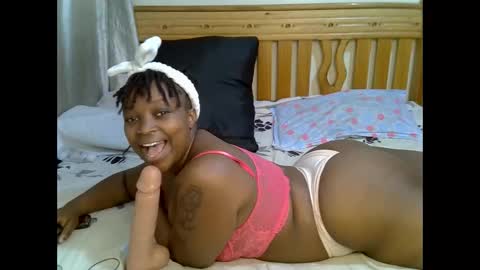 Snapshot of sluttydevil6 chatting on September 10, 8:58 am sluttydevil6 online show from September 10, 8:58 am
