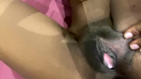 sluttyduchess1 online show from March 29, 5:29 am