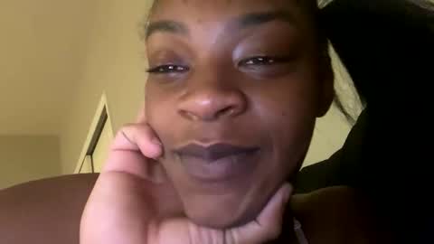 Snapshot of sluttyduchess1 chatting on April 27, 6:00 am sluttyduchess1 online show from April 27, 6:00 am