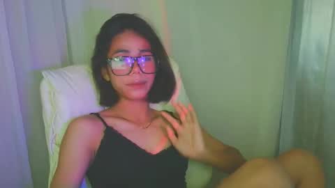 sluttypatotie online show from September 20, 1:23 pm