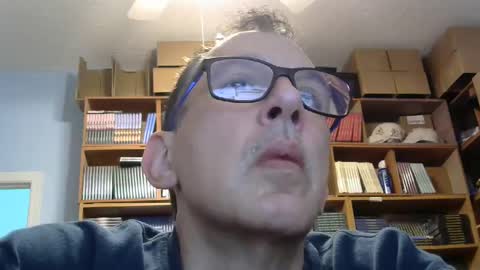 Snapshot of sluttyslave81 chatting on December 23, 9:59 am sluttyslave81 online show from December 23, 9:59 am