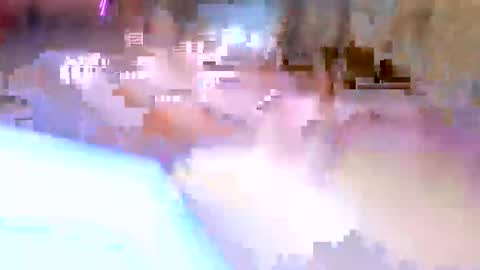 SluttySuzie17 online show from May 11, 1:06 pm