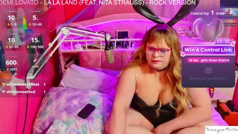 Tori Smith online show from March 10, 4:28 am