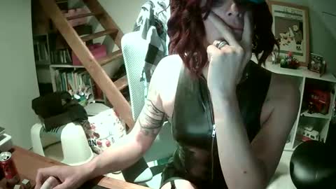 Snapshot of sluttytoy83 chatting on March 30, 6:42 pm sluttytoy83 online show from March 30, 6:42 pm