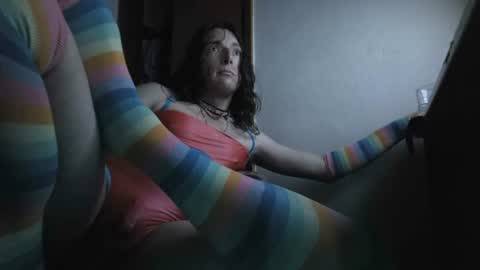 sluttywolfboi online show from July 19, 7:23 am
