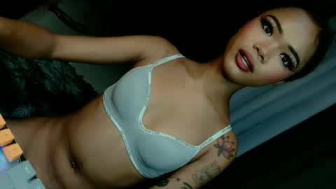 Dont forget to follow me give me thumbs upIm  a New  kataluna online show from February 27, 1:55 pm