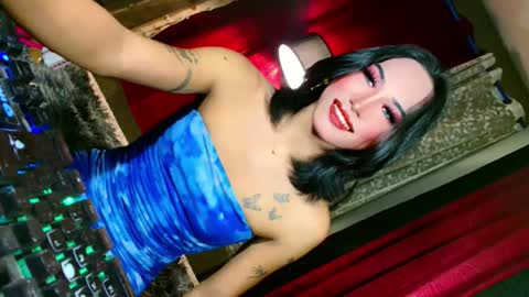 slutxcums_martel69 online show from September 18, 10:23 pm