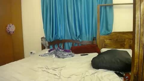 Snapshot of sluty_charmz chatting on June 1, 6:26 am Bree online show from June 1, 6:26 am