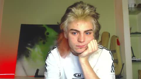 Gus online show from September 10, 3:17 am