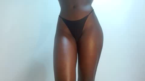 sly_rose online show from October 30, 5:35 pm