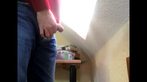 Bernd online show from December 16, 1:27 pm