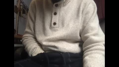 Snapshot of small_88 chatting on January 13, 9:19 am small_88 online show from January 13, 9:19 am