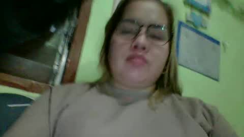 Lovewella online show from March 27, 2:39 pm