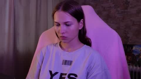 Emma online show from December 22, 8:22 am